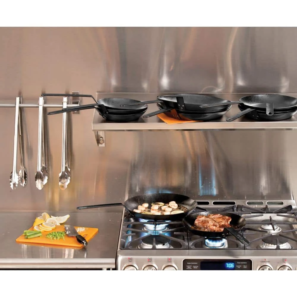 10 in. Carbon Steel Skillet in Black by Lodge - Image 10