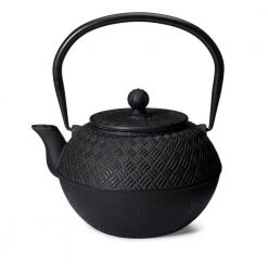 4-Cups Tetsubin Teapot Matte Black Cast Iron "Ocha" Tea Set 40 oz. with 4 in. 4 oz. Teacups by Old Dutch International
