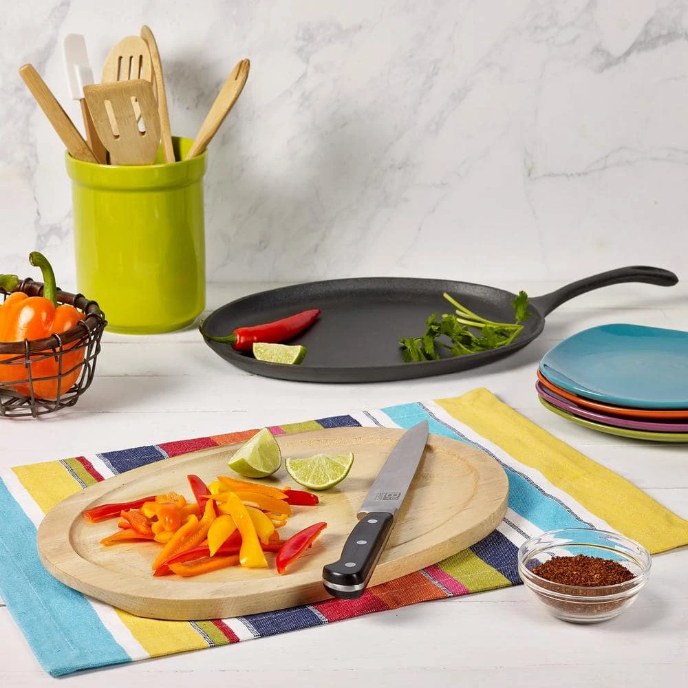 2-Piece Oval Sizzler Set 9 in. Pre-Seasoned Cast Iron w/ Wood Trivet by Unbranded - Image 2