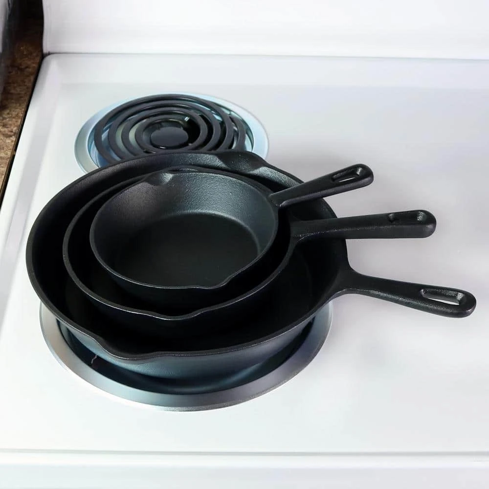 Cast Iron 3-Piece Cast Iron Skillet Set in Black by Sunnydaze Decor - Image 4