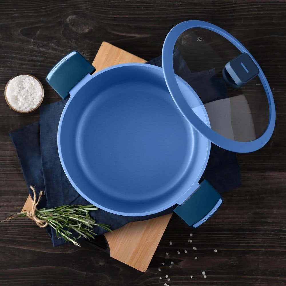 Gastro Diamond Cast Aluminum 4.8 qt. Dutch Oven with Tempered Glass Lid by MasterPRO - Image 7