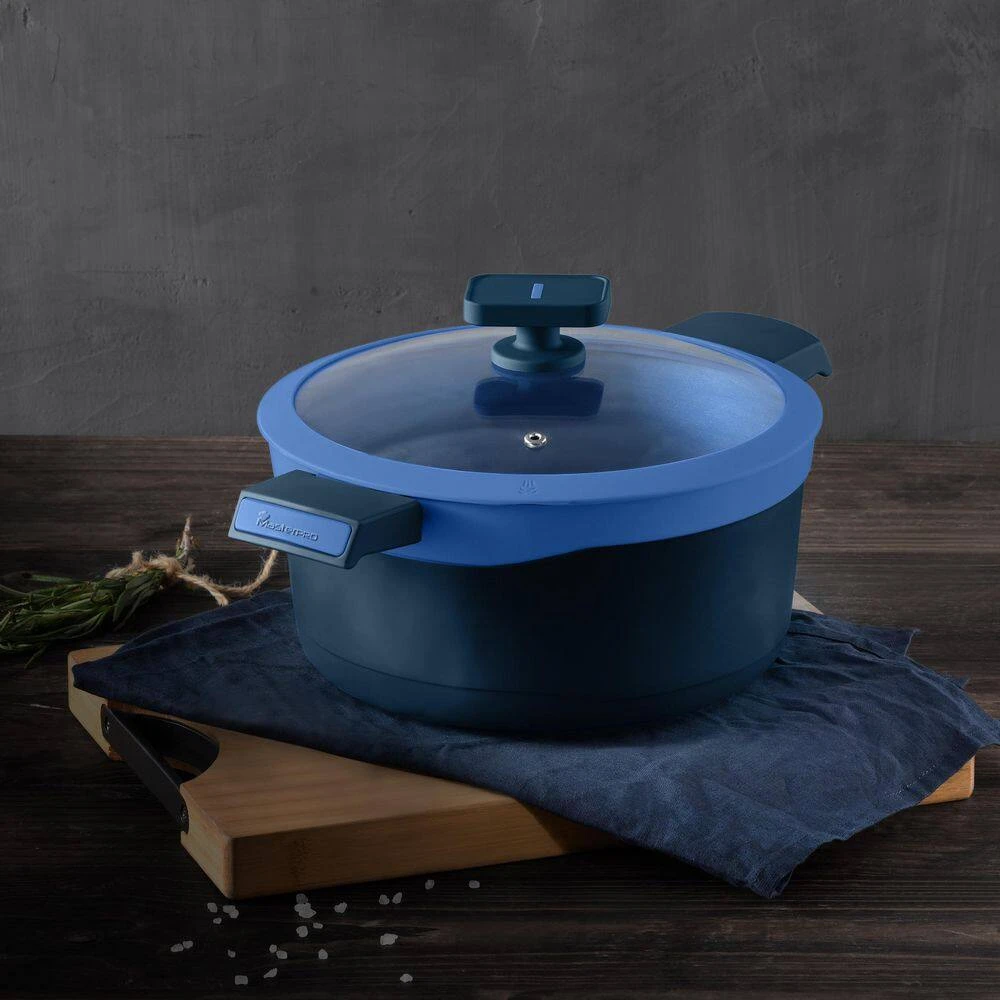 Gastro Diamond Cast Aluminum 4.8 qt. Dutch Oven with Tempered Glass Lid by MasterPRO - Image 6