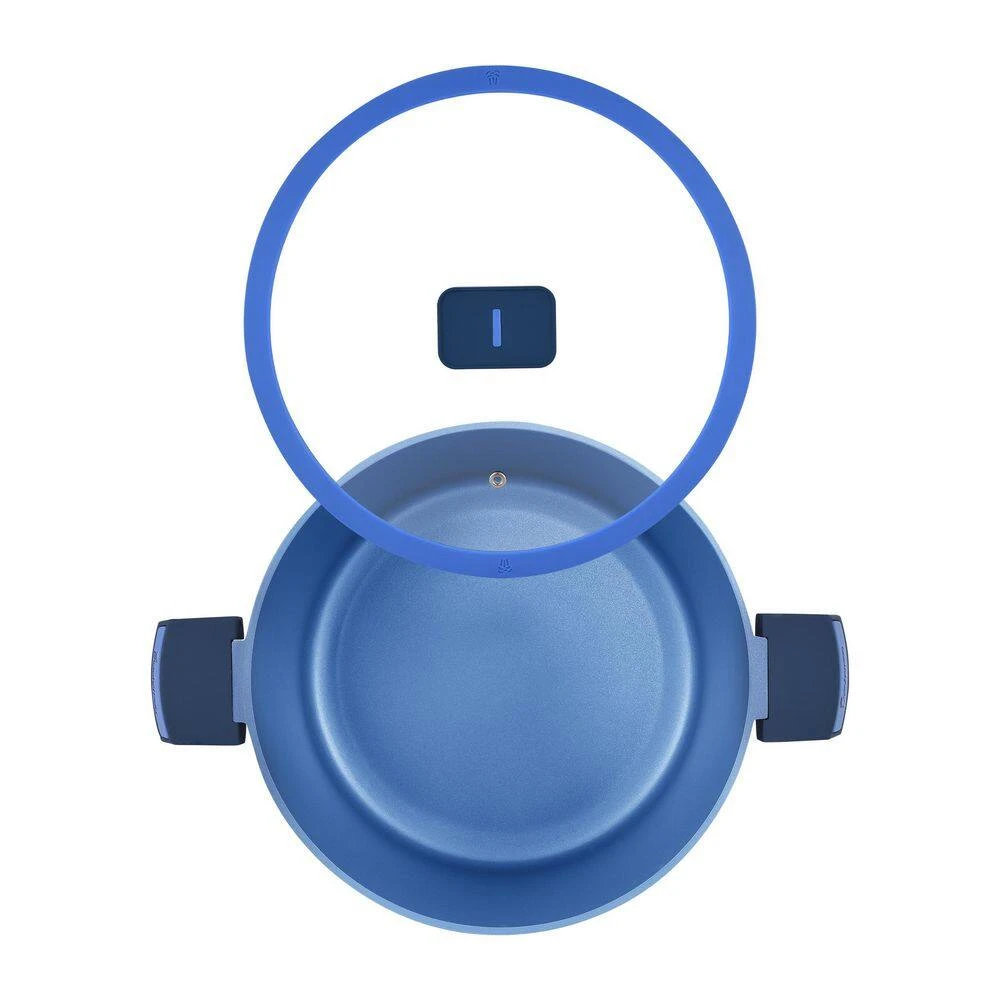 Gastro Diamond Cast Aluminum 7.5 qt. Dutch Oven with Tempered Glass Lid by MasterPRO - Image 2