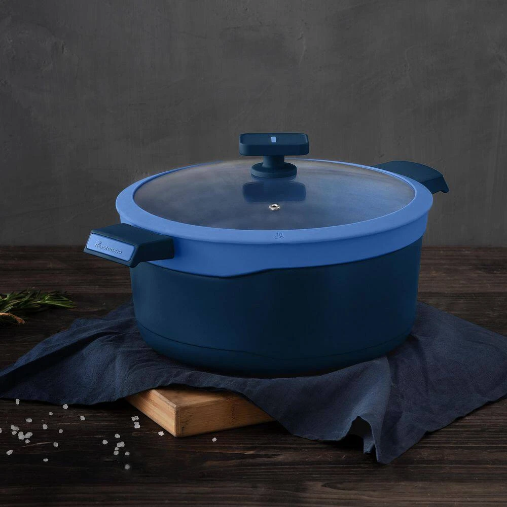 Gastro Diamond Cast Aluminum 7.5 qt. Dutch Oven with Tempered Glass Lid by MasterPRO - Image 6