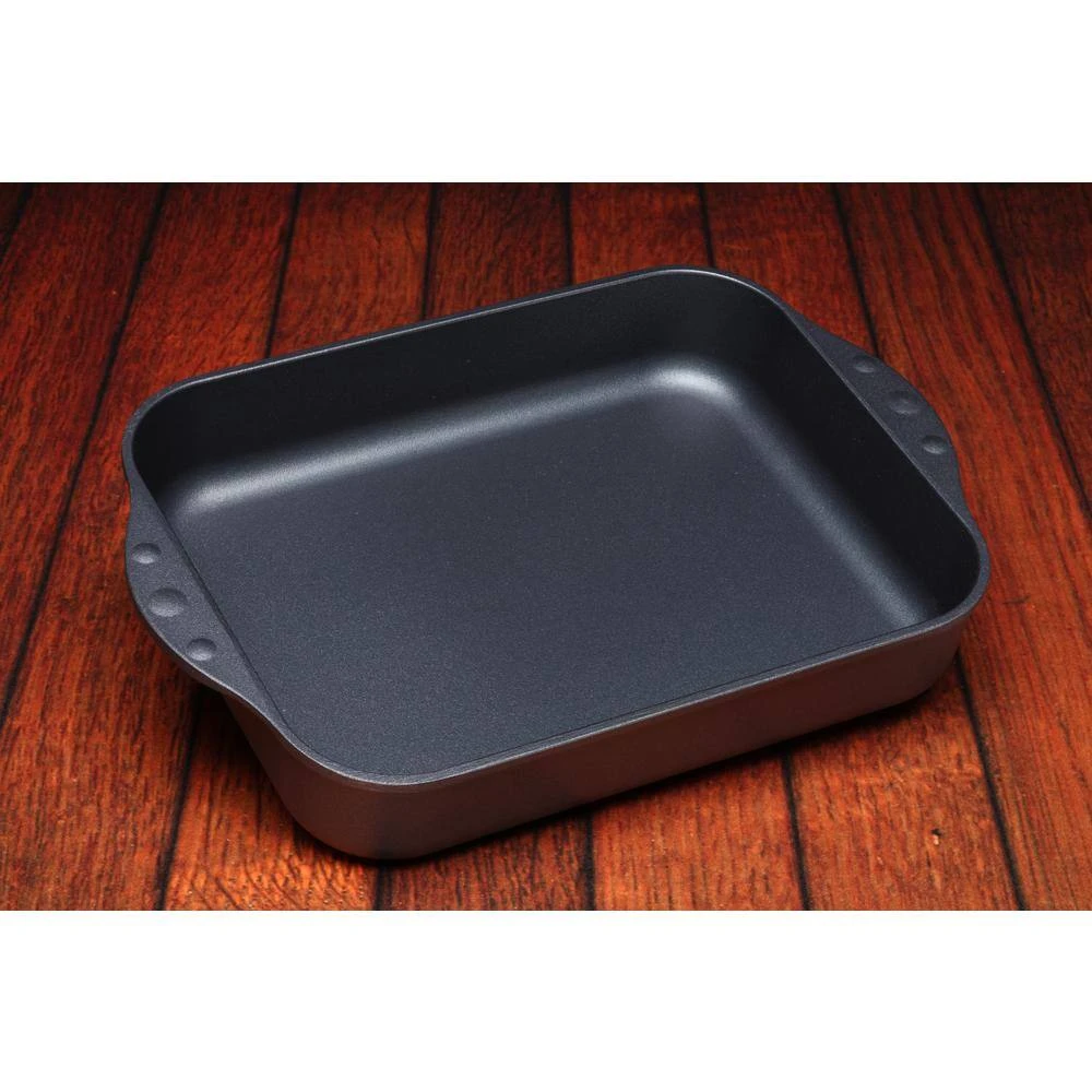 Nonstick 4.8 Qt. Roasting Pan by Swiss Diamond - Image 3