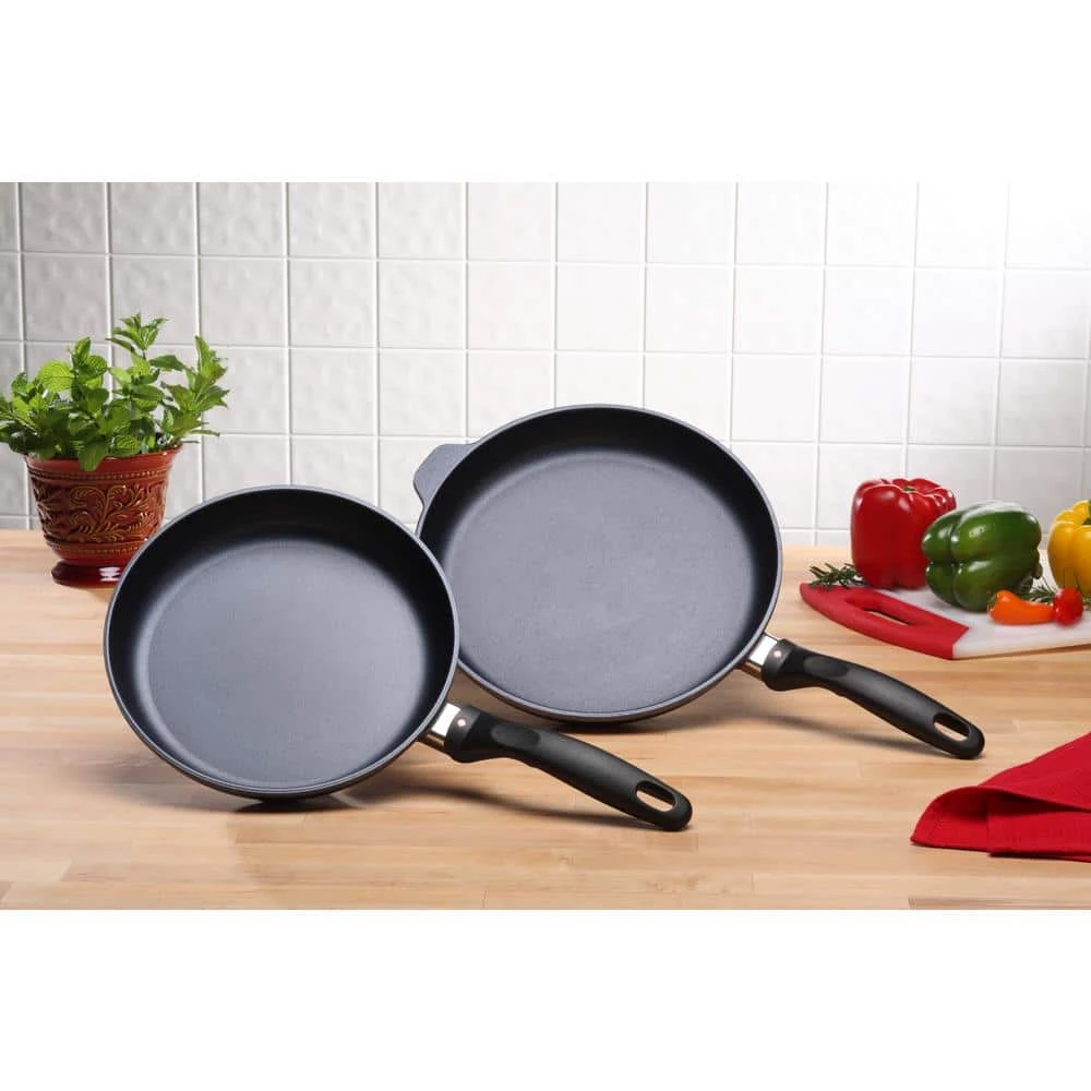Classic Series 2-Piece Cast Aluminum Nonstick Frying Pan Set in Gray by Swiss Diamond - Image 2