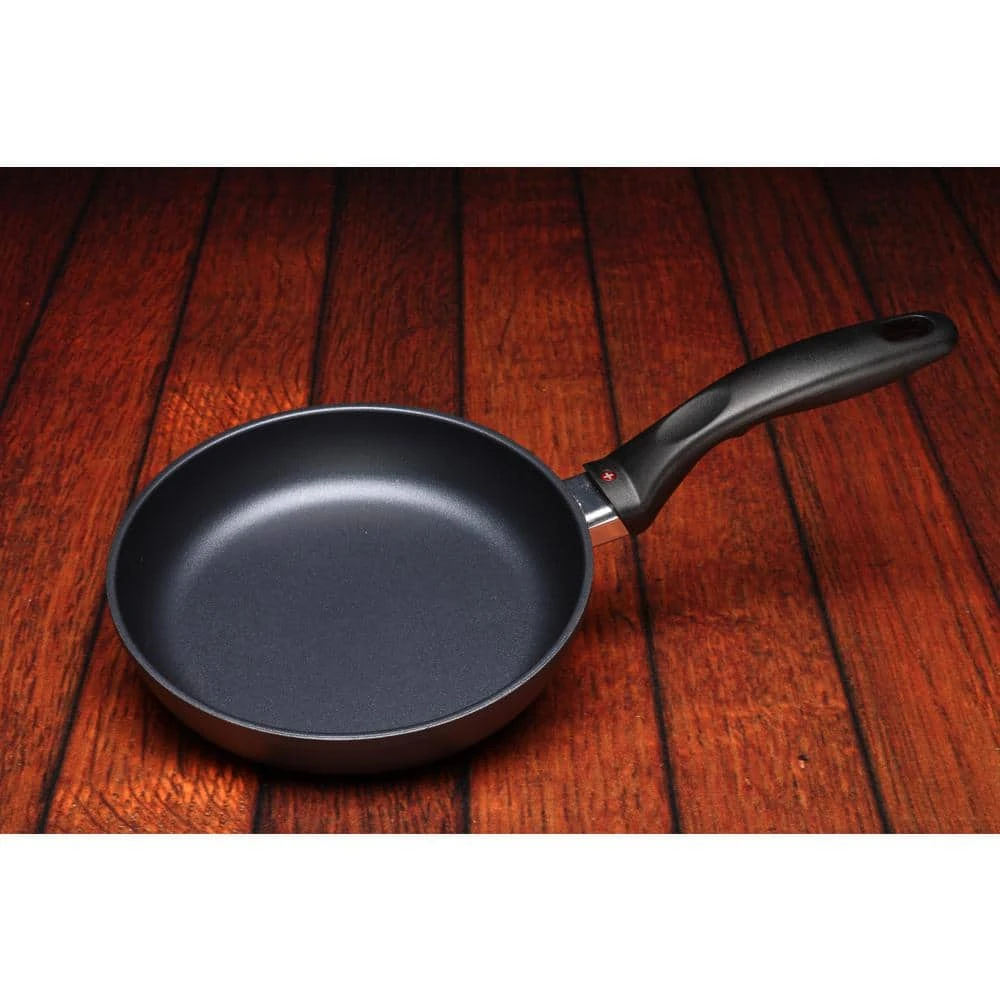 Classic Series 8 in. Cast Aluminum Nonstick Frying Pan in Grey by Swiss Diamond - Image 2