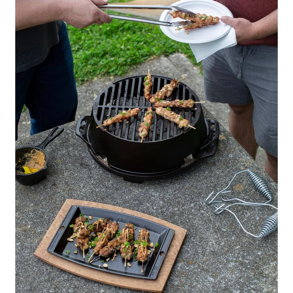 11.5 x 7.75 in. Rectangular Cast Iron Griddle by Lodge - Image 6