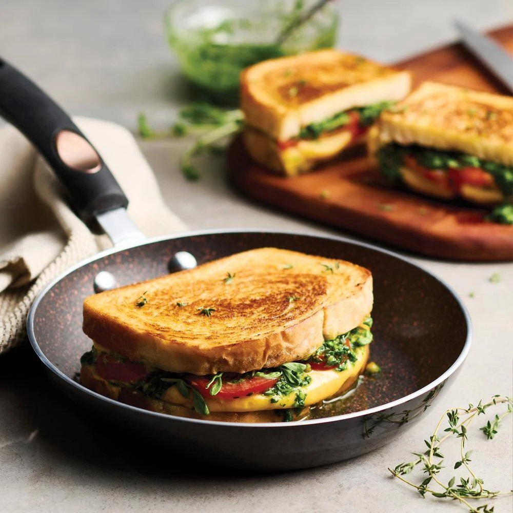 Pots and Pans 8 in. Aluminum Nonstick Frying Pan by Tramontina - Image 2