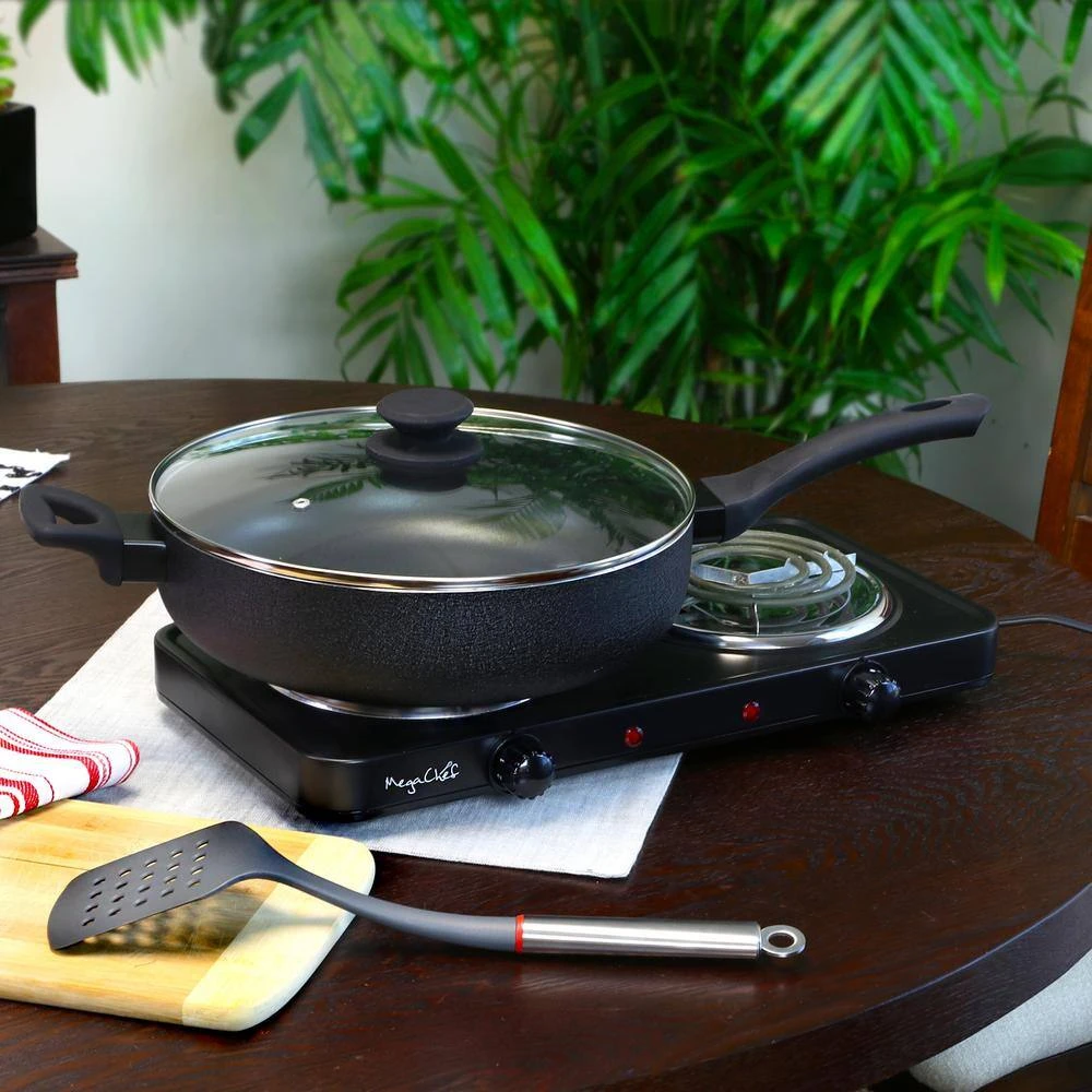 Ashford 5 qt. Aluminum Nonstick Saute Pan in Black with Glass Lid by Oster - Image 5