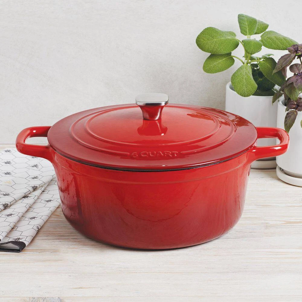 6 qt. Cast Iron Dutch Oven with Lid by MasterPRO - Image 9