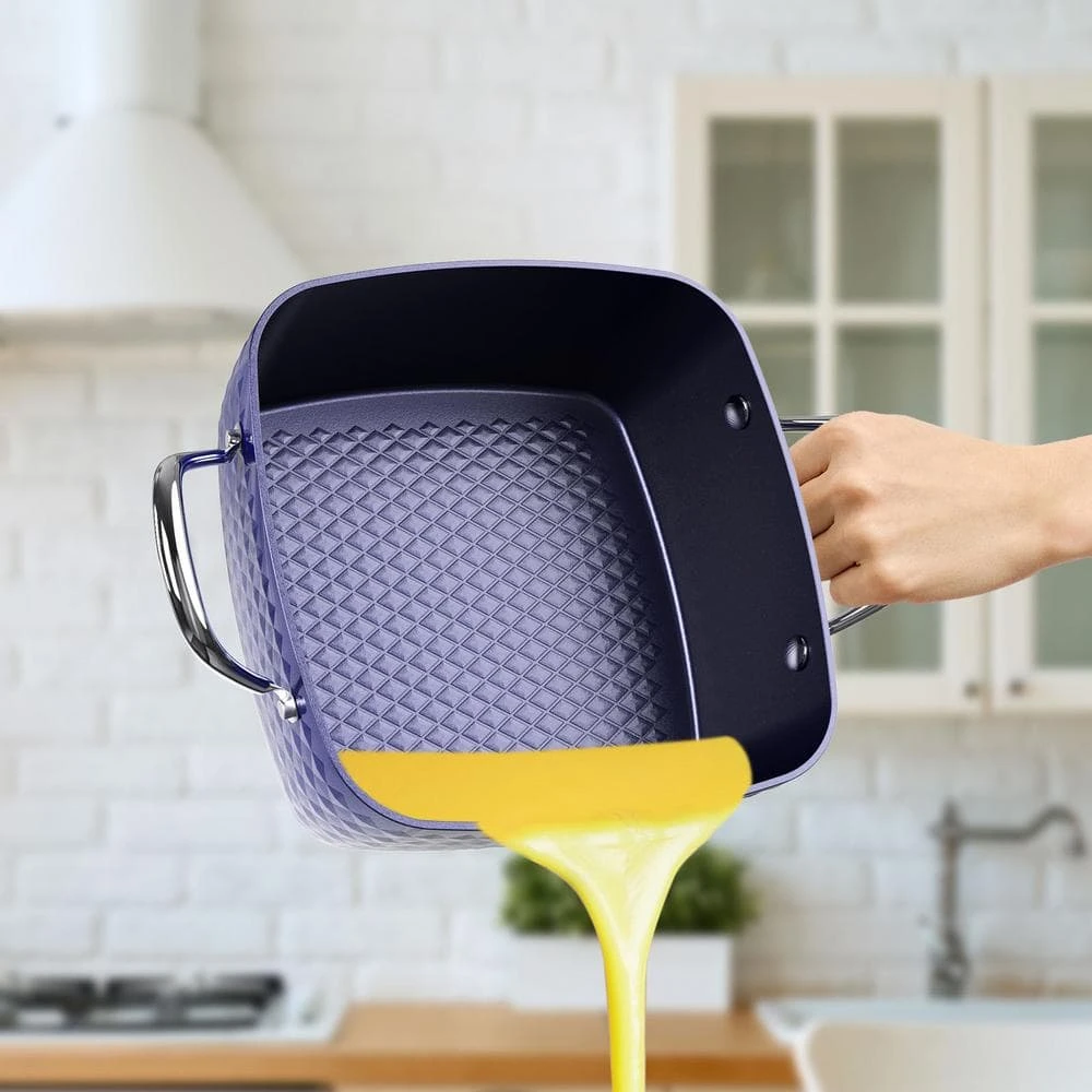 4.2 Qt. Aluminum Alloy Nonstick Sauce Pan in Blue with Lid by Rainbean - Image 5