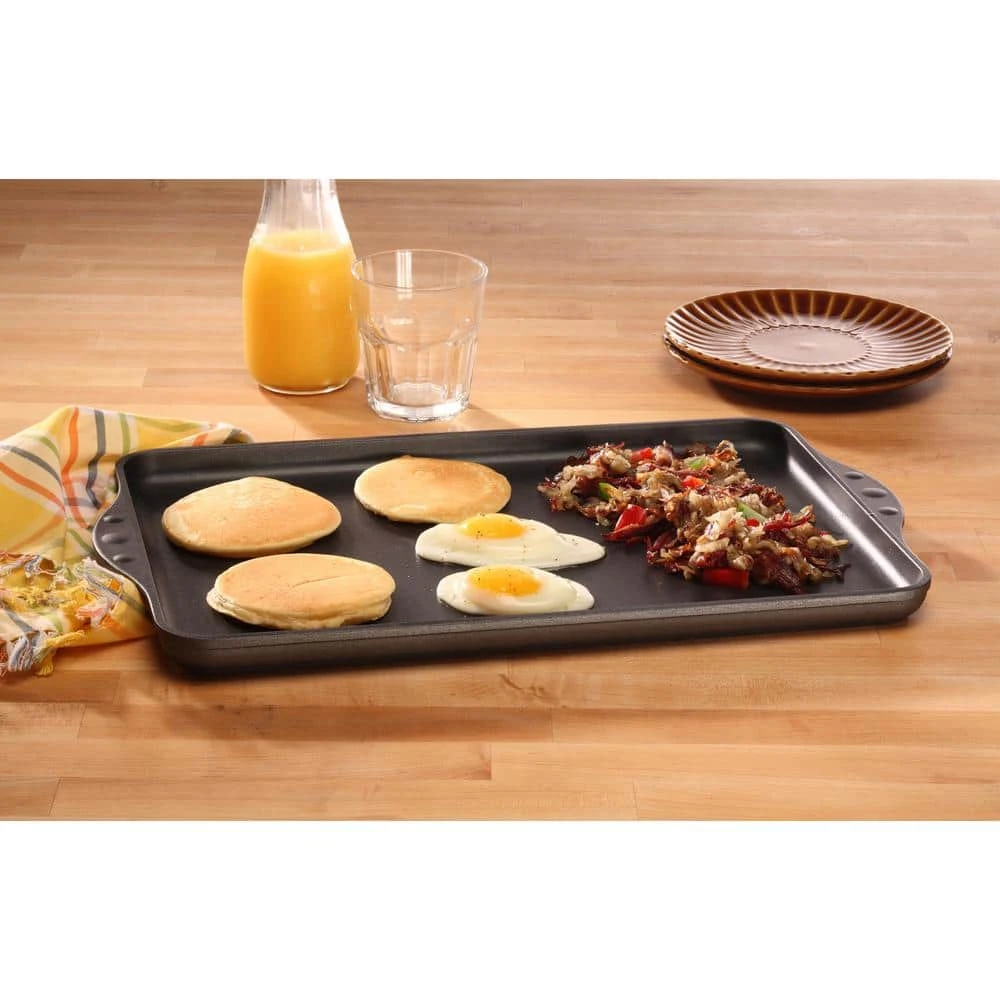 Classic Series 17 in. Cast Aluminum Nonstick Double Burner Griddle in Gray by Swiss Diamond - Image 2