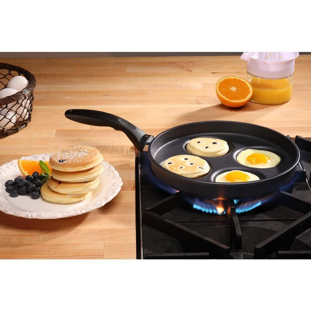 Nonstick Plett Pan - Swedish Pancake Pan by Swiss Diamond - Image 2