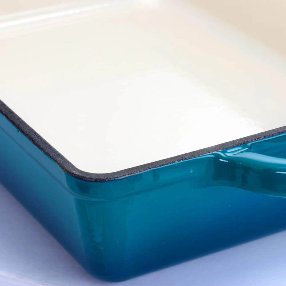 Artisan 13 in. Rectangle Enameled Cast Iron Lasagna Pan by Crock-Pot - Image 3